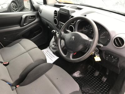 2017 Peugeot Partner