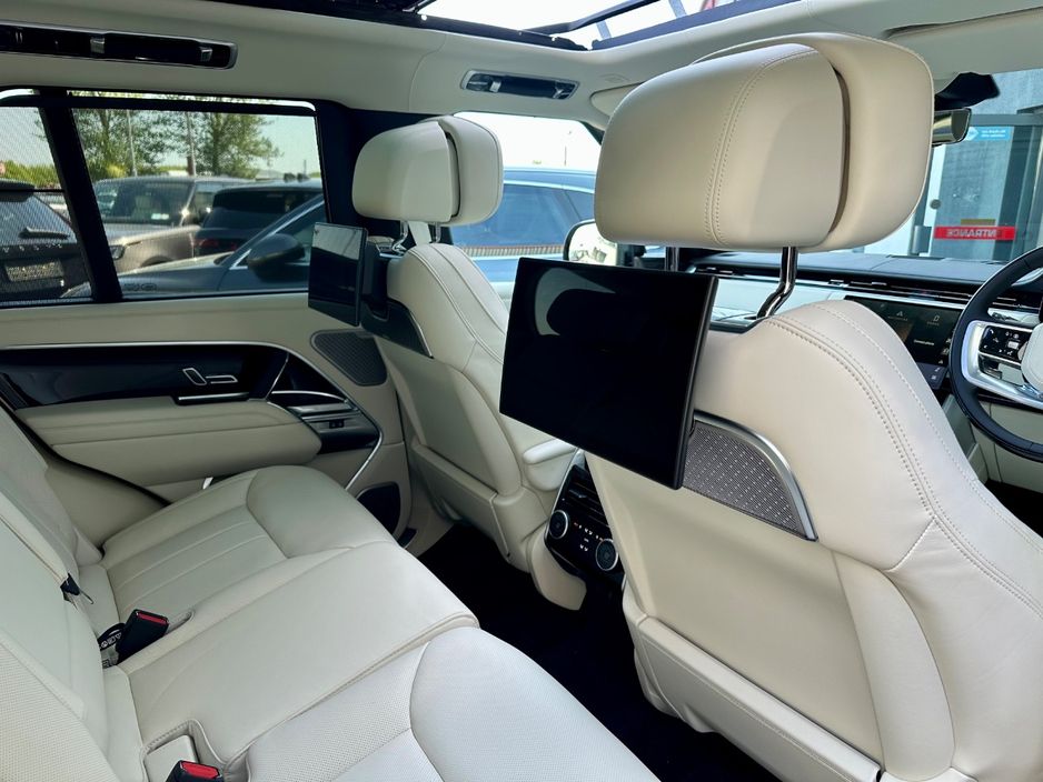2026 Land Rover Range Rover