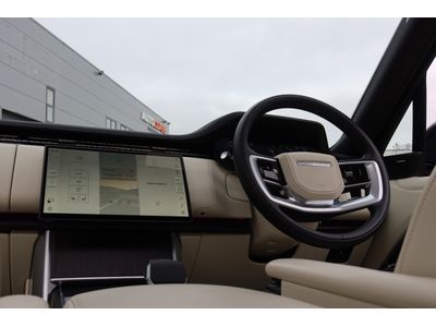 2025 Land Rover Range Rover