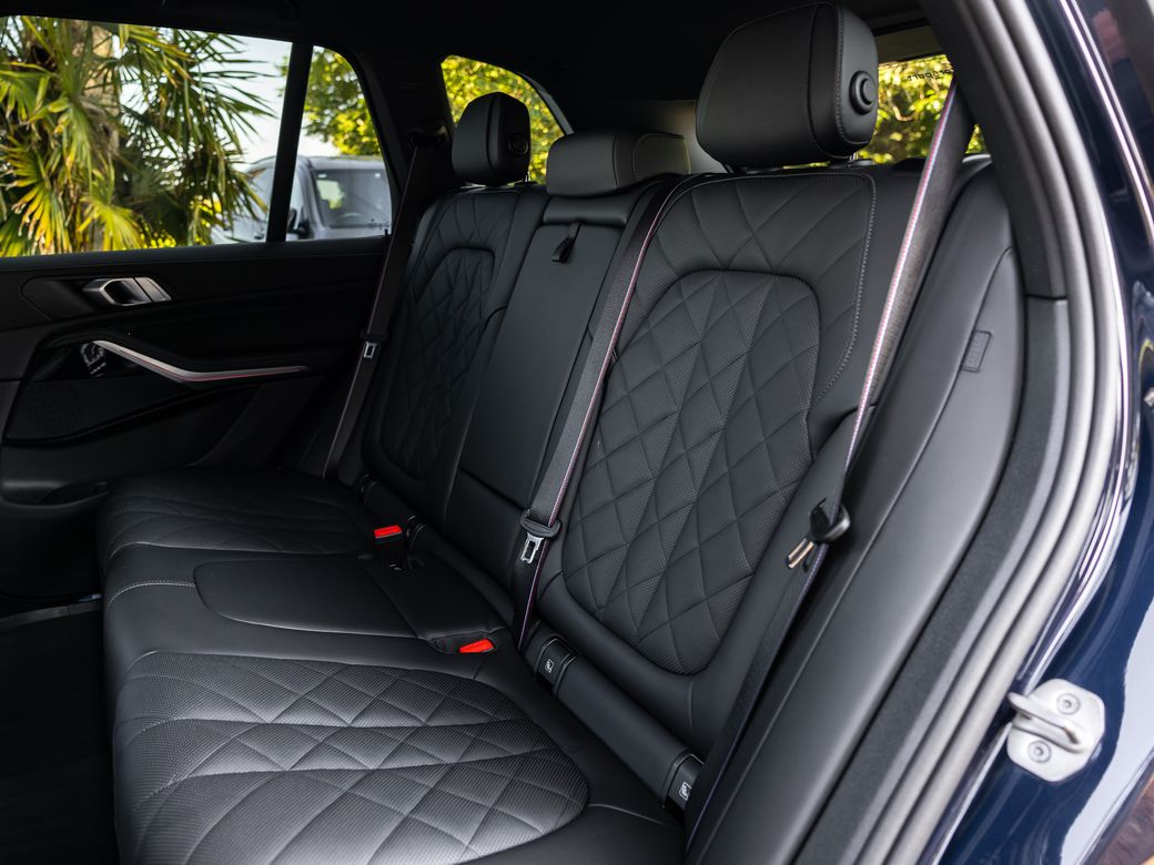 2025 BMW X5