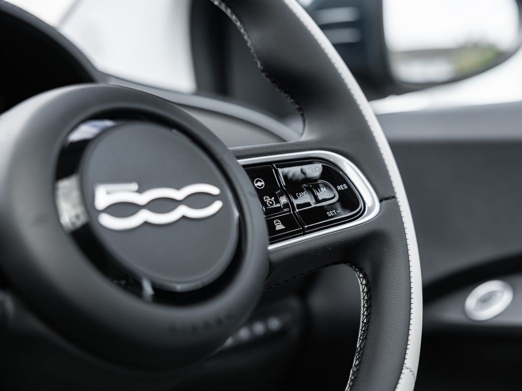 2025 Fiat 500