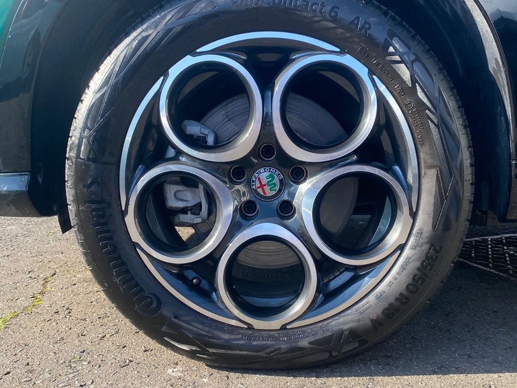 2025 Alfa Romeo Tonale