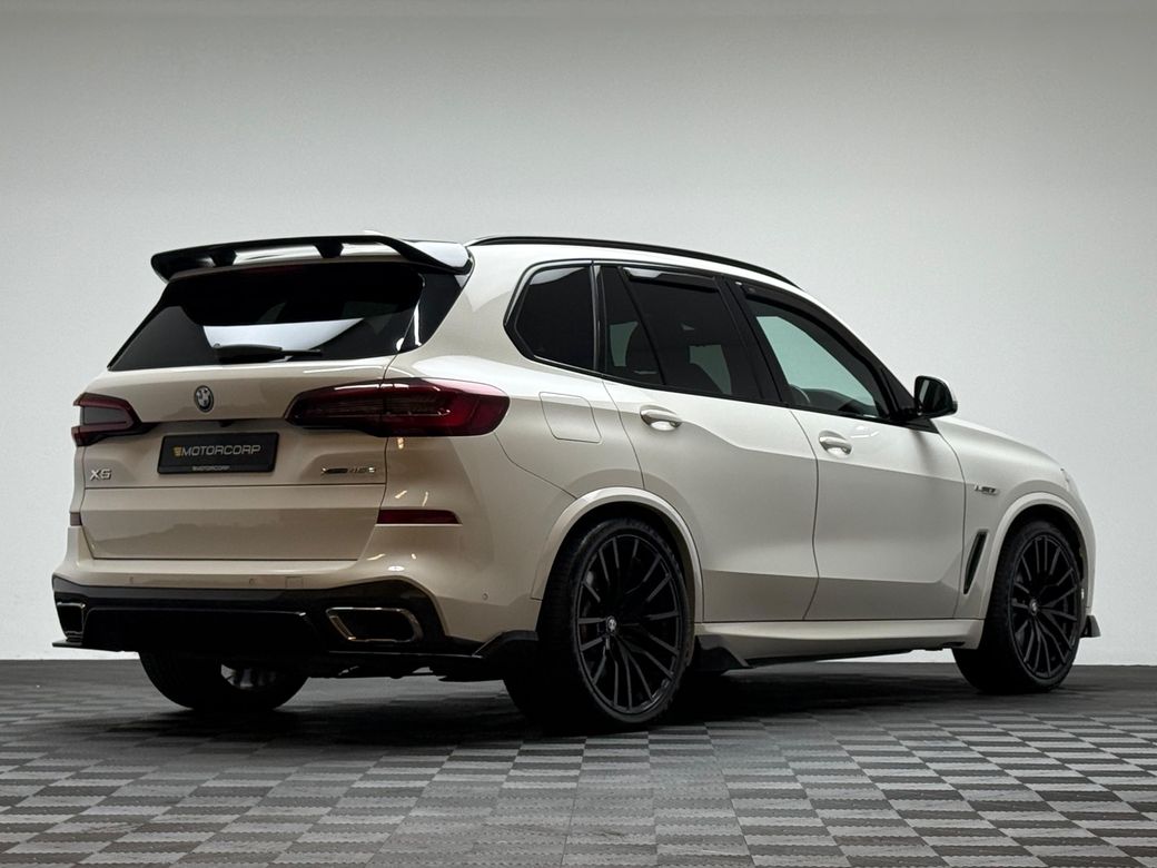 2023 BMW X5