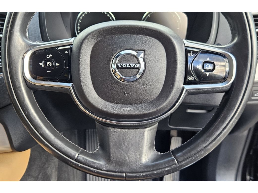 2016 Volvo XC90