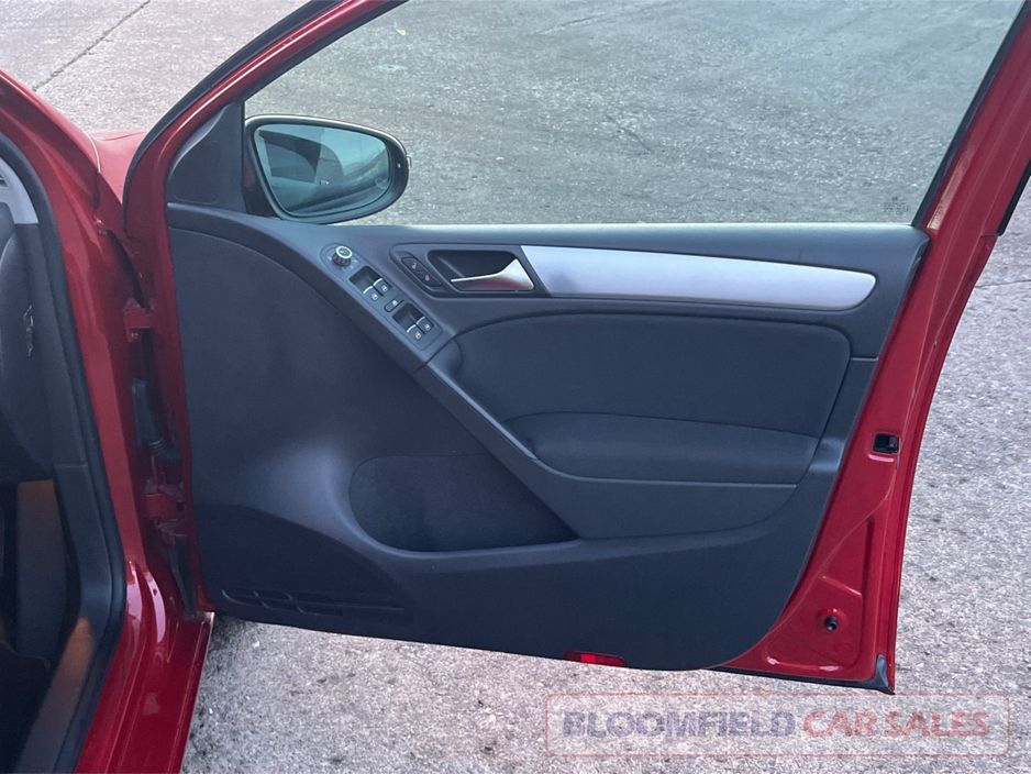 2011 Volkswagen Golf