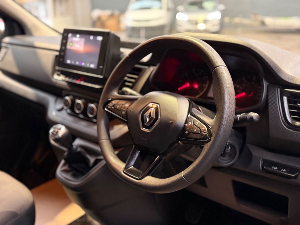2023 Renault Trafic