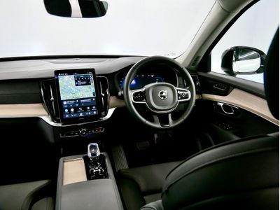 2025 Volvo XC90