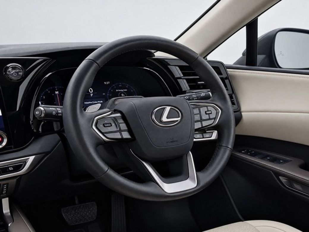 2026 Lexus RX450h+