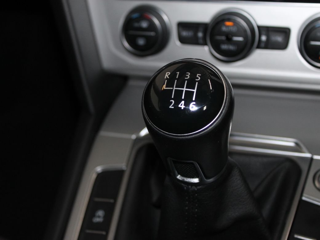 2019 Volkswagen Passat