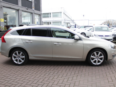 2017 Volvo V60