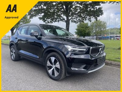 2022 Volvo XC40