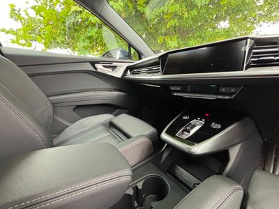 2025 Audi Q4 e-tron