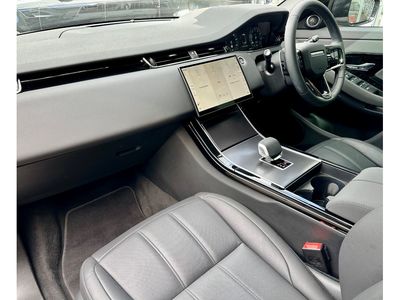 2025 Land Rover Range Rover Evoque