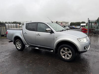 2014 Mitsubishi L200