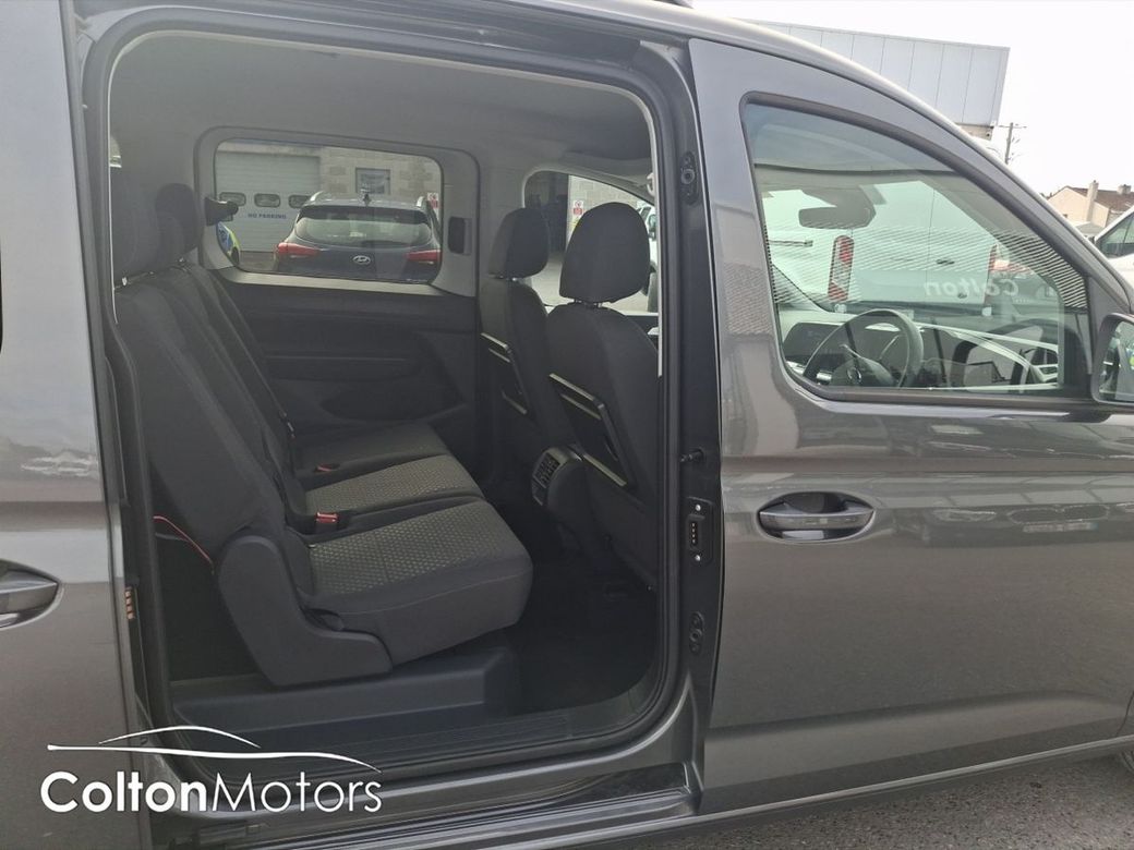 2025 Ford Transit Connect