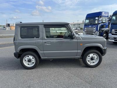 2023 Suzuki Jimny