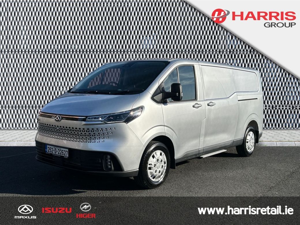 2025 Silver Maxus Deliver 7