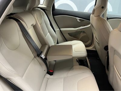 2014 Volvo V40