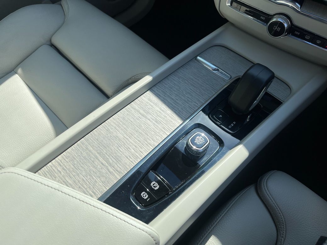 2023 Volvo XC60