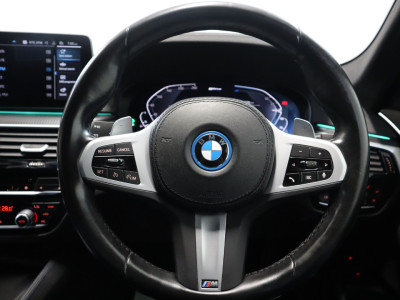 2022 BMW 5 Series