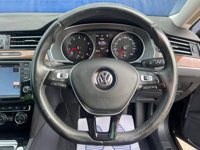 2016 Volkswagen Passat