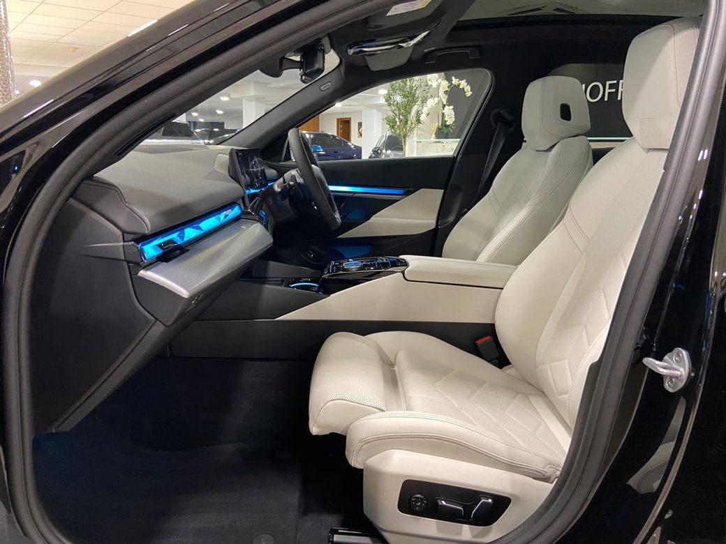 2025 BMW 5 Series