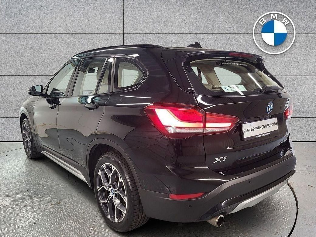 2022 BMW X1