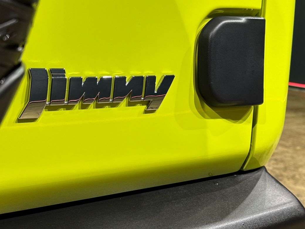 2025 Suzuki Jimny