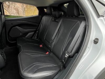 2022 Ford Mustang Mach-e