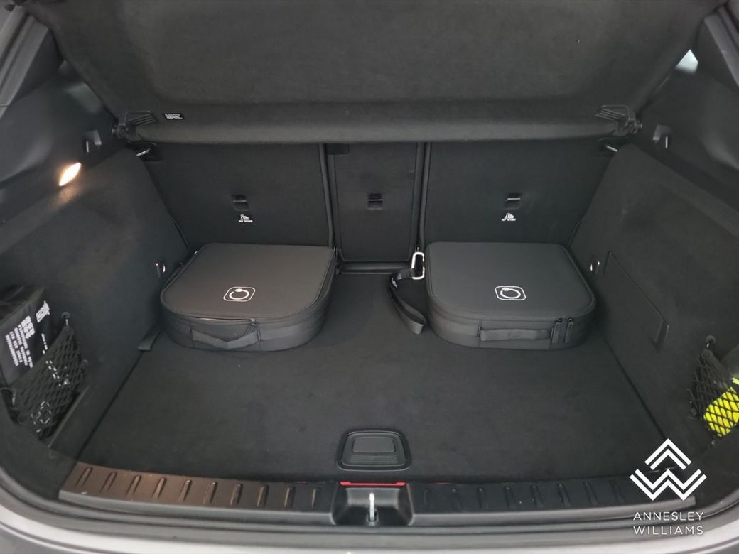 2025 Mercedes-Benz GLA Class