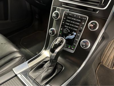 2016 Volvo V60