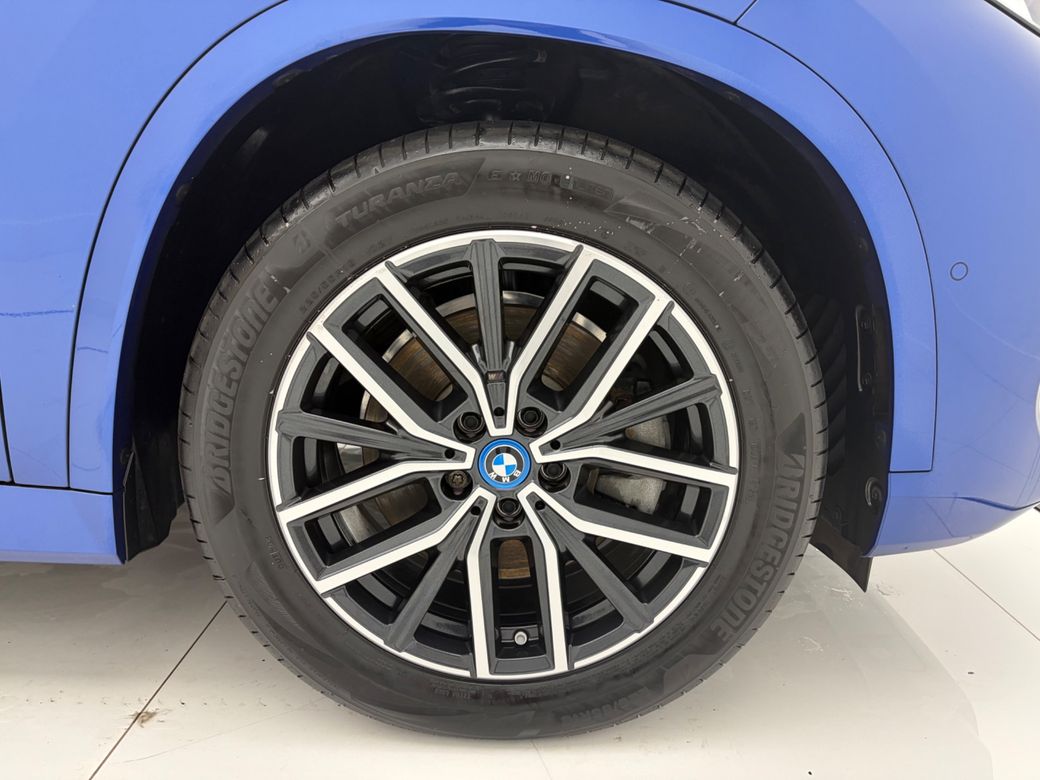 2025 BMW X1
