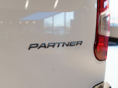 2025 Peugeot Partner
