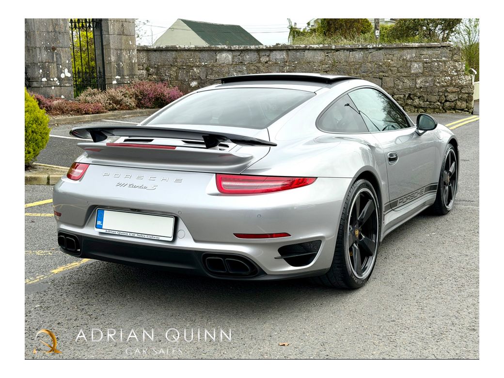 2015 Porsche 911