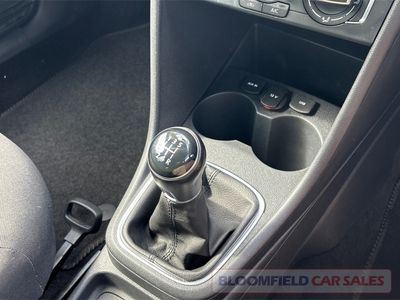 2016 Volkswagen Polo
