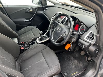 2015 Vauxhall Astra