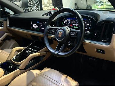 2024 Porsche Cayenne