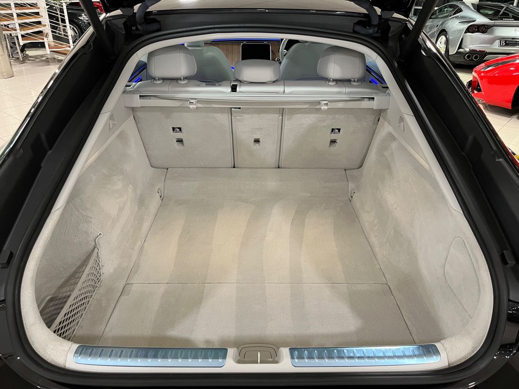2022 Mercedes-Benz EQS