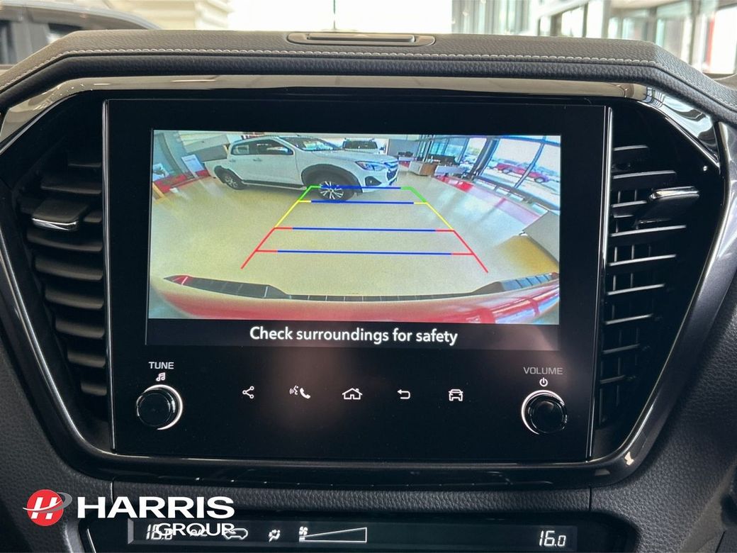 2025 Red Isuzu D-MAX