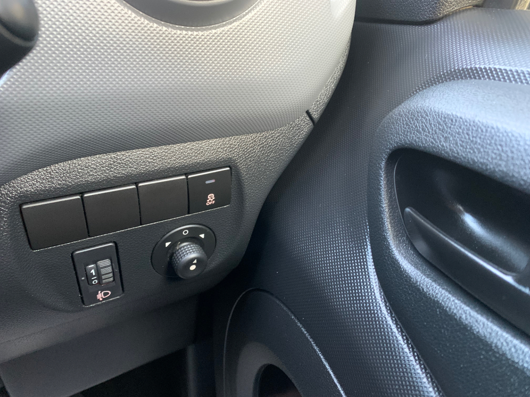 2015 Peugeot Partner