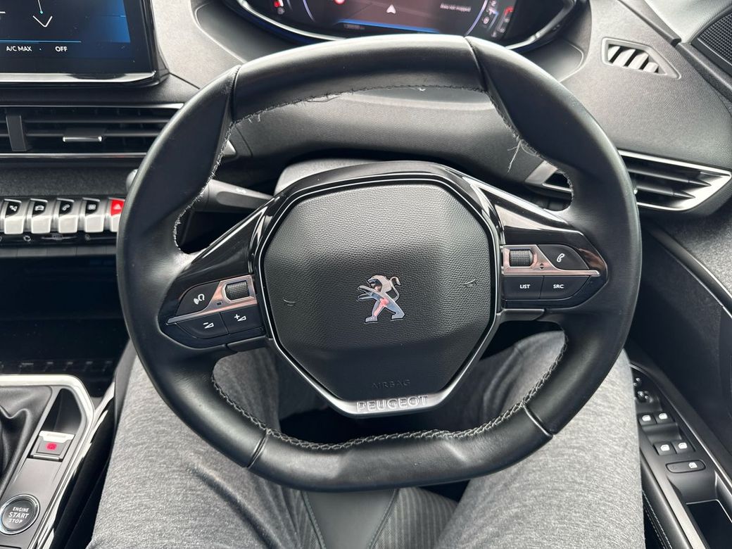2021 Peugeot 3008