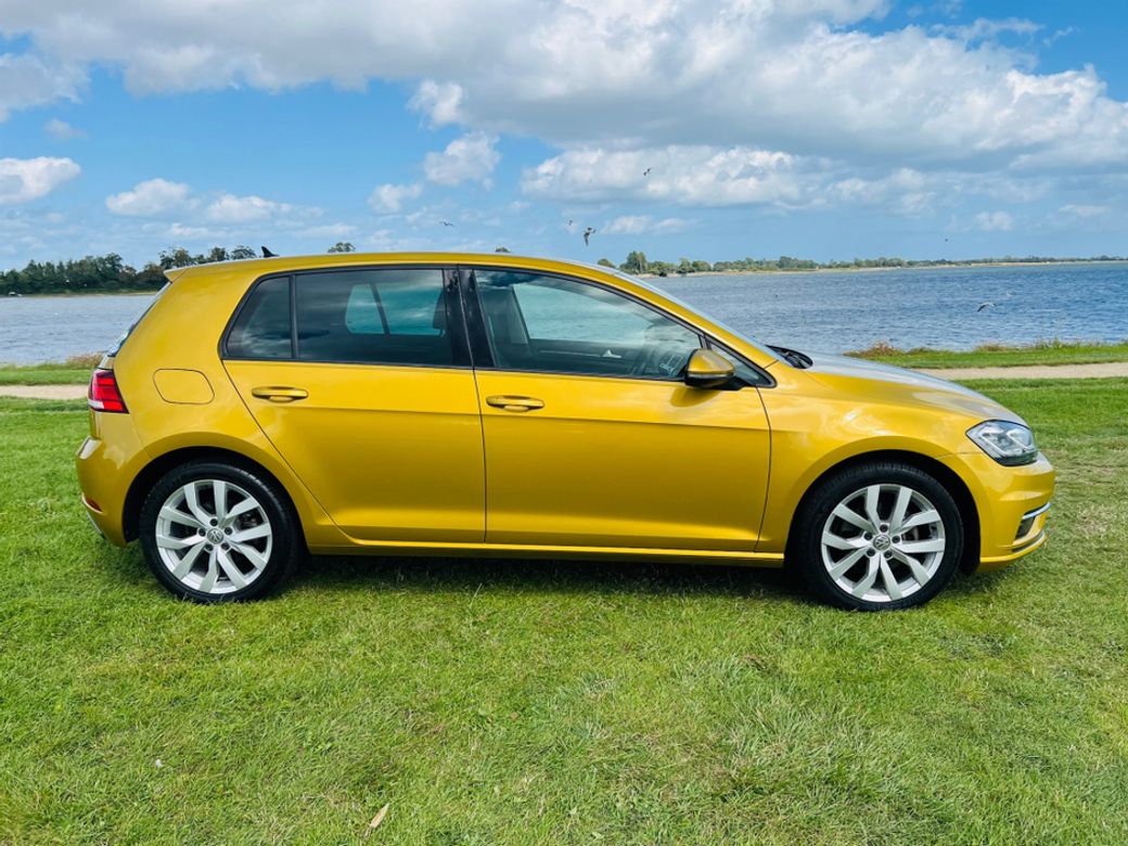 2017 Volkswagen Golf