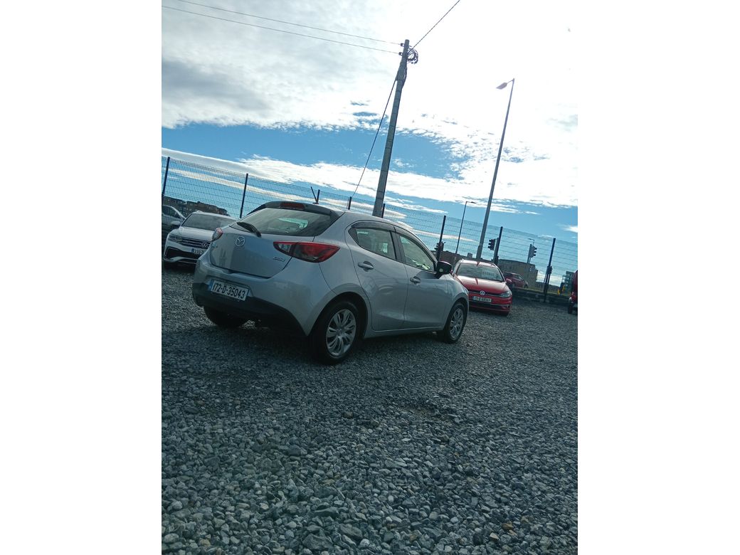 2017 Mazda Demio