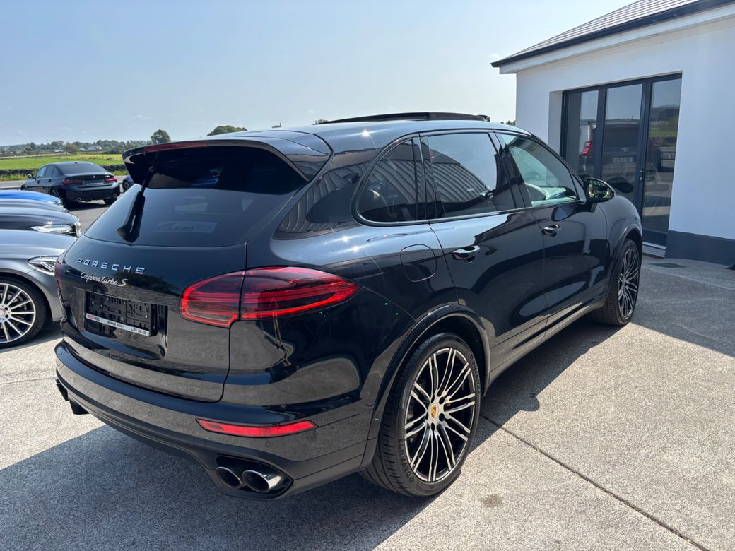 2016 Porsche Cayenne