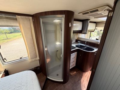 2014 BURSTNER AVIANO i727 R.H.D MANUAL C1 REQUIRED