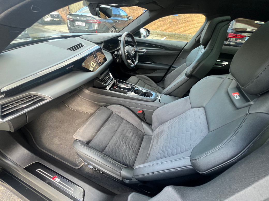 2021 Audi e-tron GT