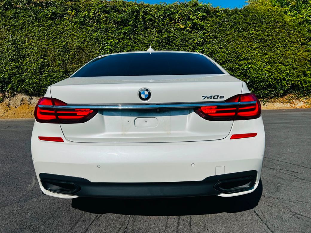 2016 BMW 7 Series