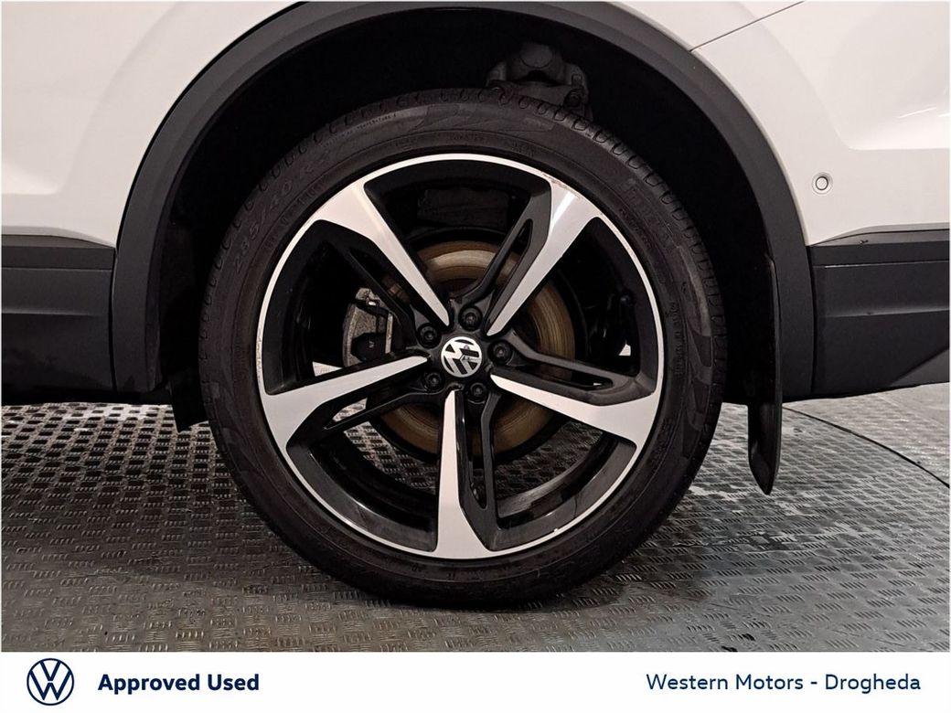 2023 Volkswagen Touareg