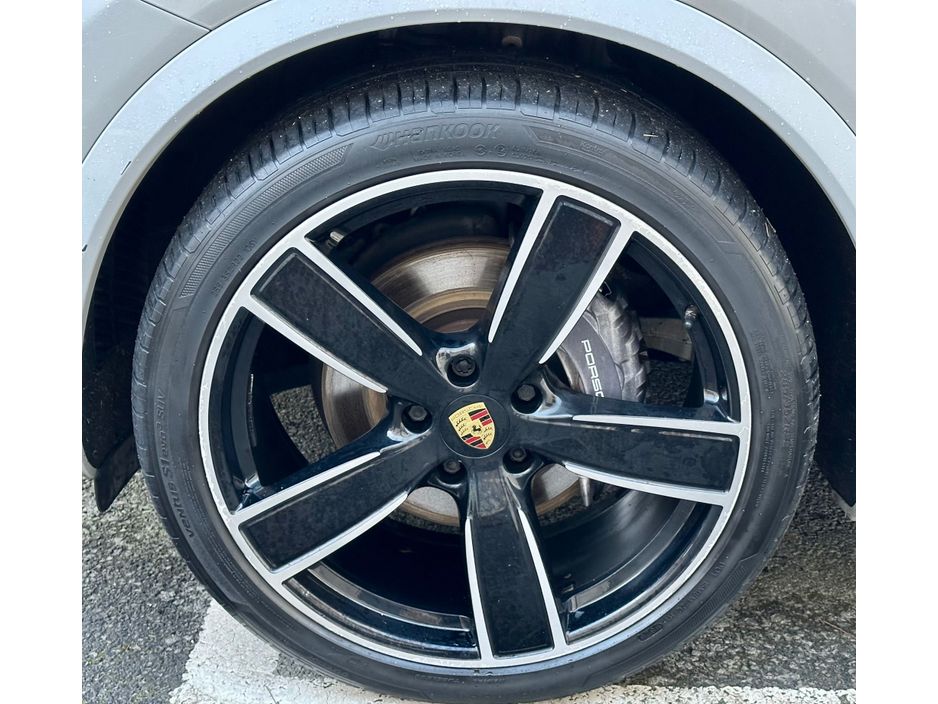 2021 Porsche Cayenne