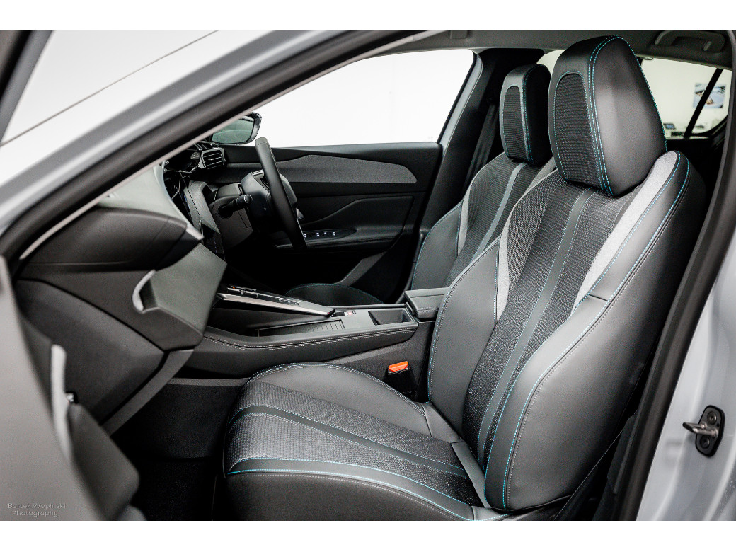 2025 Peugeot 308